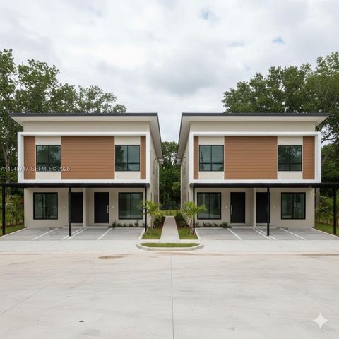 3108 NW 29th St, Miami, FL 33142