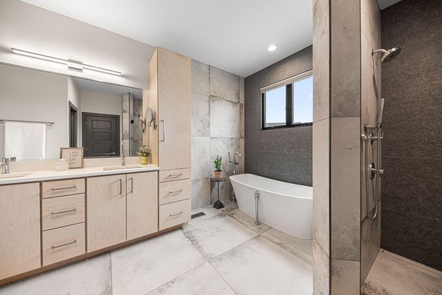 13340 Redbud Drive, St. John, IN 46311