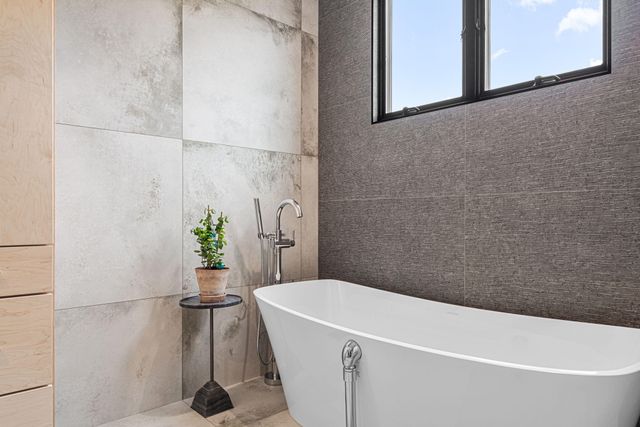 13340 Redbud Drive, St. John, IN 46311