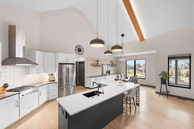 13340 Redbud Drive, St. John, IN 46311