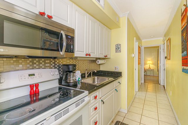 4525 S Ocean Blvd Unit 406, North Myrtle Beach, SC 29582