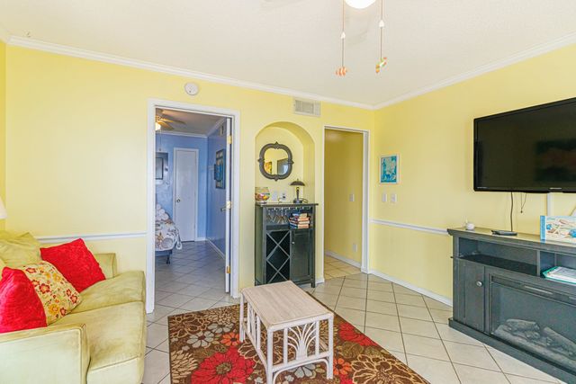 4525 S Ocean Blvd Unit 406, North Myrtle Beach, SC 29582