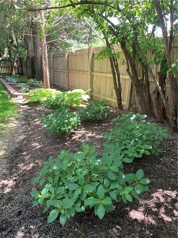 8431 W 156th Terrace, Overland Park, KS 66223