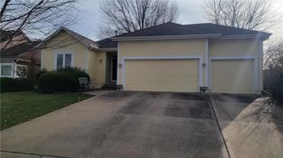 8431 W 156th Terrace, Overland Park, KS 66223