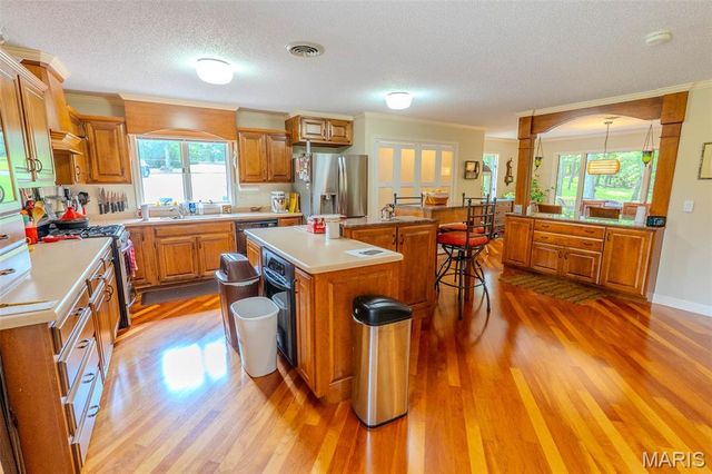 13151 County Road 2220, Rolla, MO 65401