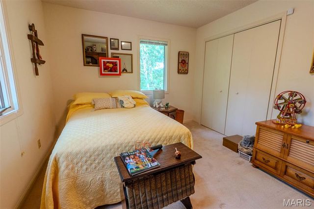 13151 County Road 2220, Rolla, MO 65401