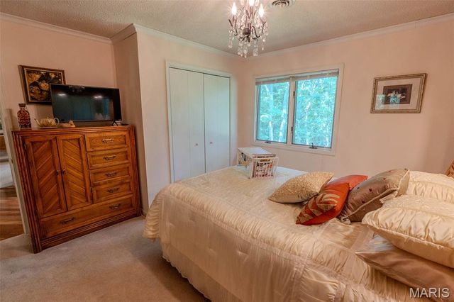 13151 County Road 2220, Rolla, MO 65401