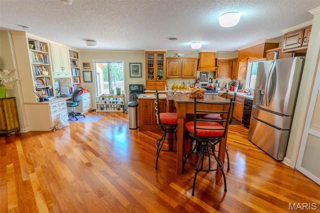 13151 County Road 2220, Rolla, MO 65401