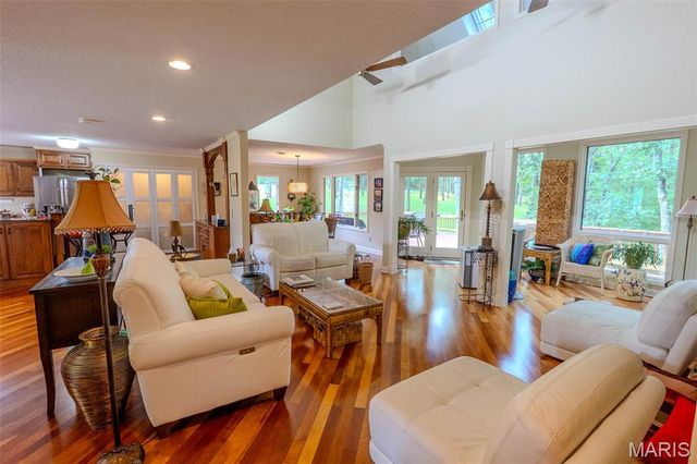 13151 County Road 2220, Rolla, MO 65401