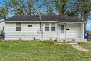 31820 Bay Court, Westland, MI 48186