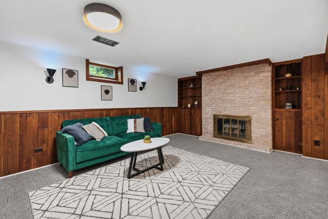 3662 Robin Lane, Minnetonka, MN 55305
