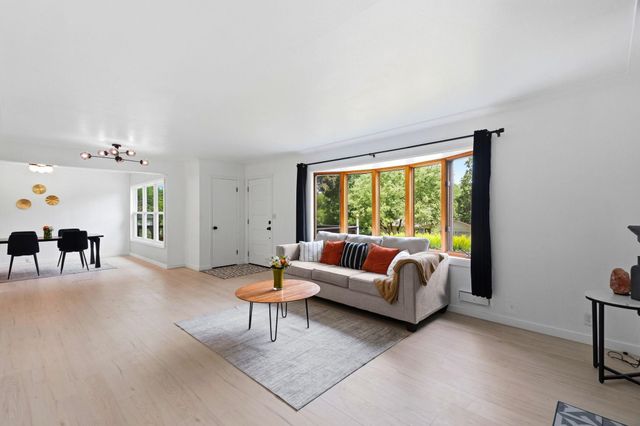 3662 Robin Lane, Minnetonka, MN 55305