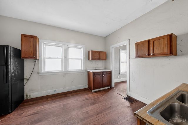 1507 Lawn Avenue, Middletown, OH 45044