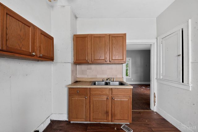 1507 Lawn Avenue, Middletown, OH 45044