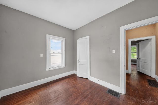 1507 Lawn Avenue, Middletown, OH 45044