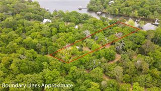 11272 Clyde Acord Road, Franklin, TX 77856