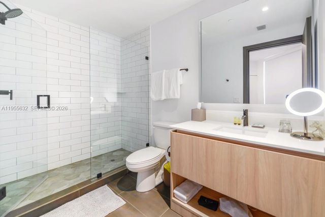 398 NE 5th St 2314, Miami, FL 33132