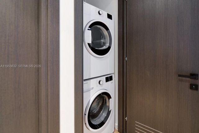 398 NE 5th St 2314, Miami, FL 33132