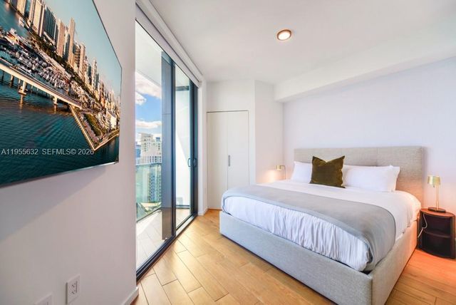 398 NE 5th St 2314, Miami, FL 33132