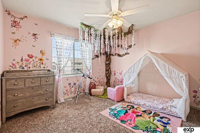 8707 S 68th Street, Papillion, NE 68133