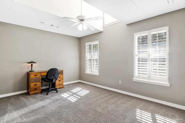 5144 Soundside Dr, Gulf Breeze, FL 32563