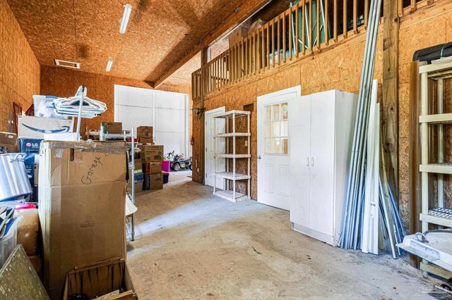 5144 Soundside Dr, Gulf Breeze, FL 32563