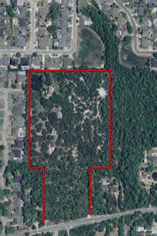 5144 Soundside Dr, Gulf Breeze, FL 32563