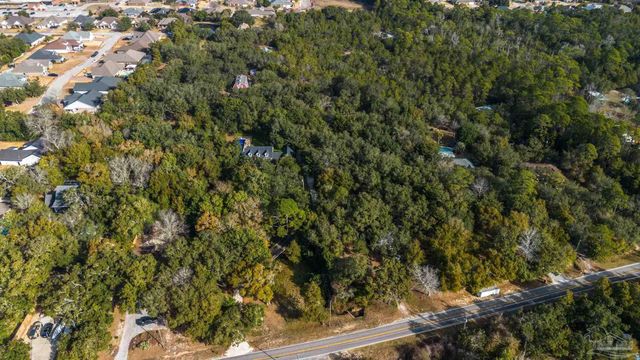 5144 Soundside Dr, Gulf Breeze, FL 32563