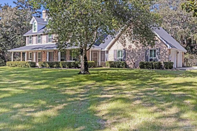 5144 Soundside Dr, Gulf Breeze, FL 32563