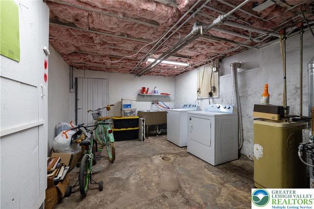 335 Mulberry Street, Catasauqua Boro, PA 18032