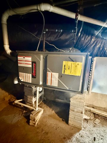 501 N Pine River Street, Ithaca, MI 48847