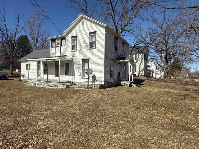 501 N Pine River Street, Ithaca, MI 48847