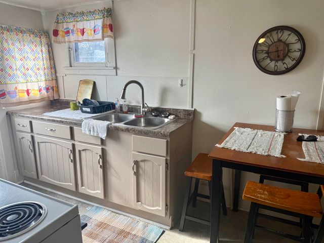 501 N Pine River Street, Ithaca, MI 48847