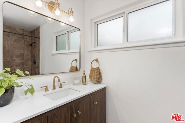 6995 Bonita Drive, Highland, CA 92346