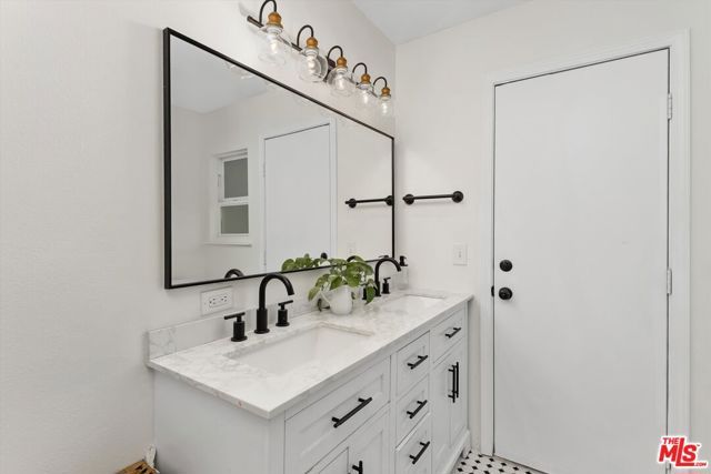 6995 Bonita Drive, Highland, CA 92346