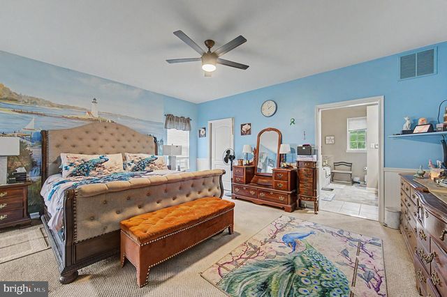 20 TOMASELLO DR, Millville, NJ 08332