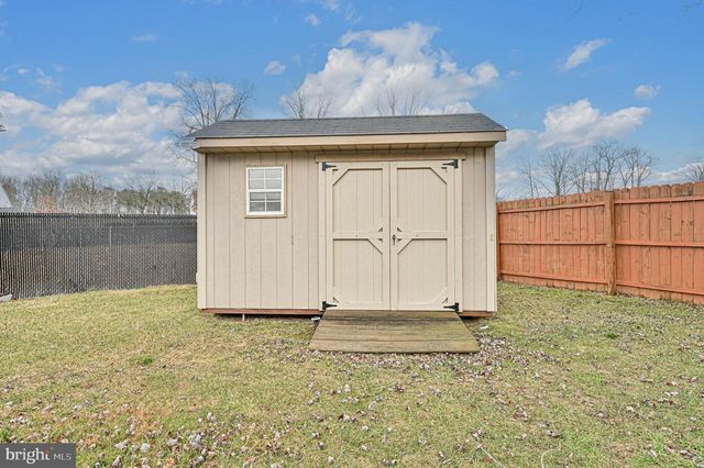 20 TOMASELLO DR, Millville, NJ 08332