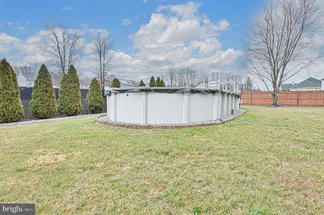 20 TOMASELLO DR, Millville, NJ 08332
