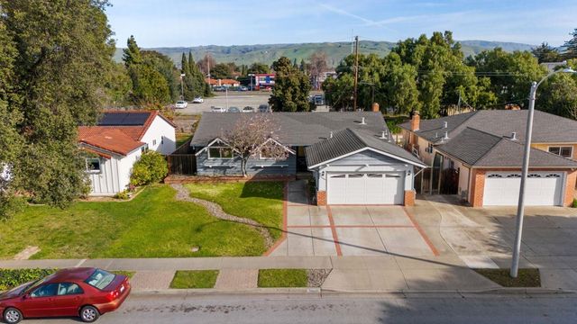 36640 Oak Street, Fremont, CA 94536