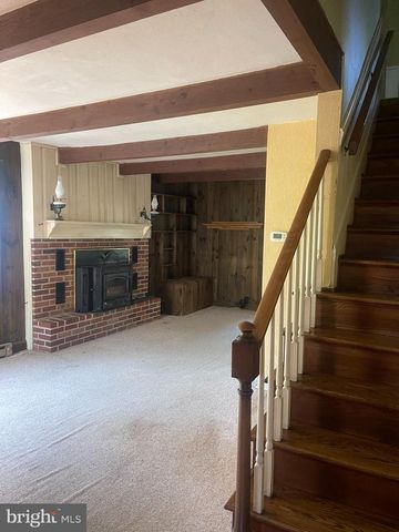 141 GRESHVILLE, Boyertown, PA 19512