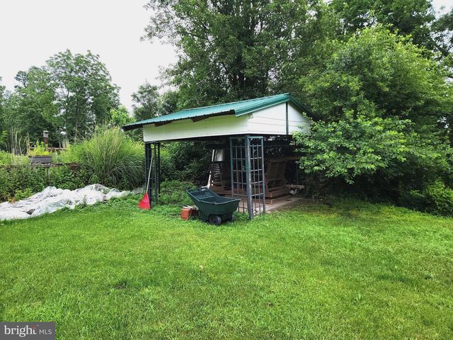 141 GRESHVILLE, Boyertown, PA 19512