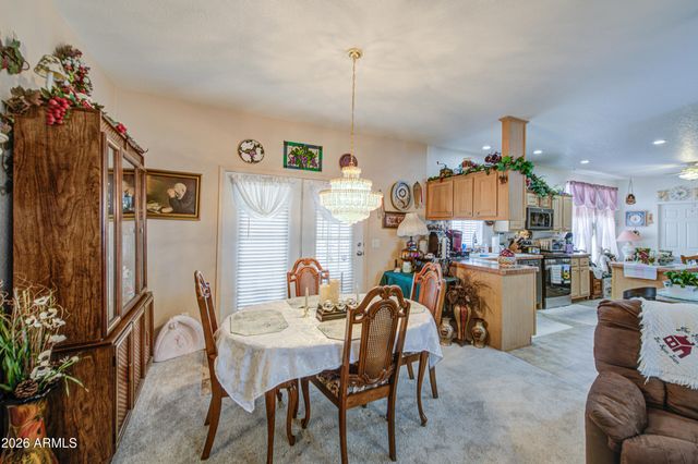 7307 E Arbor Avenue, Mesa, AZ 85208