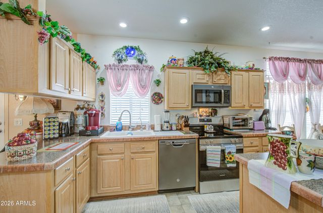 7307 E Arbor Avenue, Mesa, AZ 85208