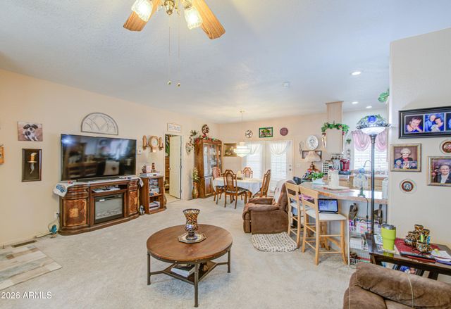 7307 E Arbor Avenue, Mesa, AZ 85208