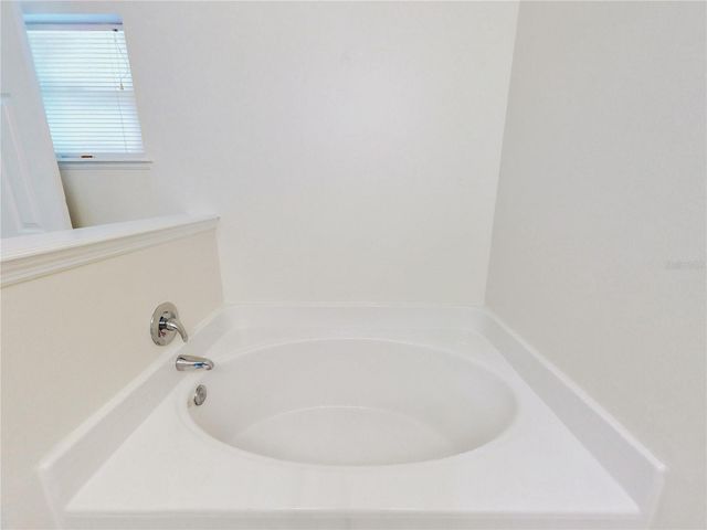 2695 N JULIET DRIVE, Deltona, FL 32738