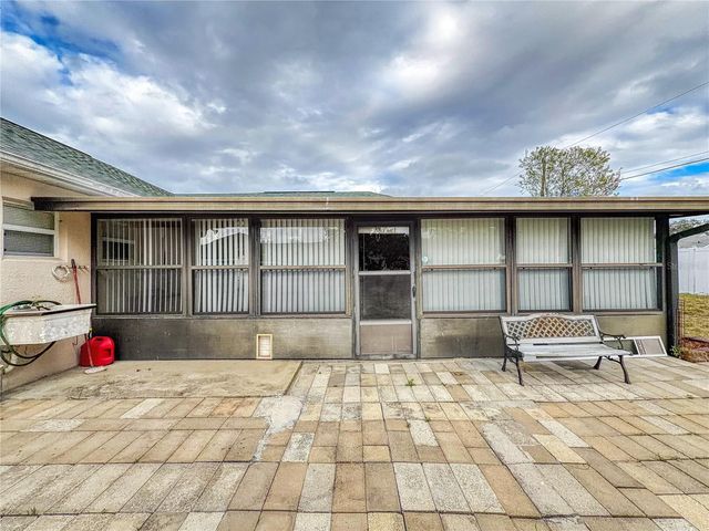 2695 N JULIET DRIVE, Deltona, FL 32738