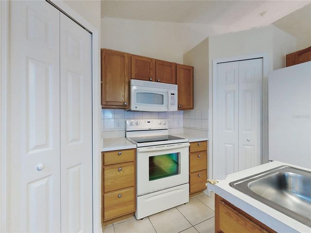 2695 N JULIET DRIVE, Deltona, FL 32738