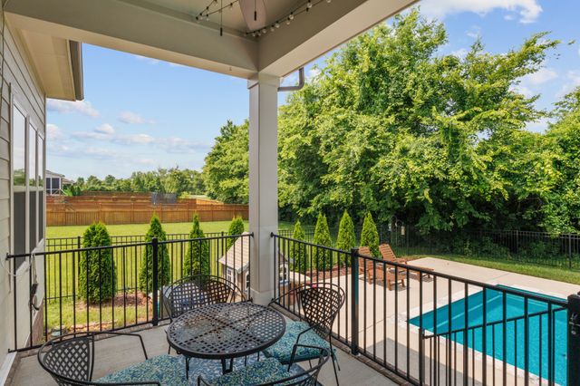 215 Catalina Way, Hendersonville, TN 37075