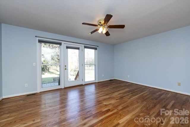 5901 Havencrest Court NW, Concord, NC 28027