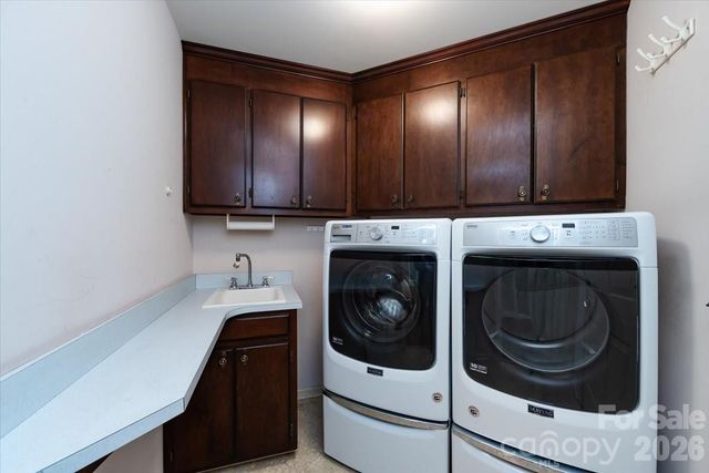 5901 Havencrest Court NW, Concord, NC 28027